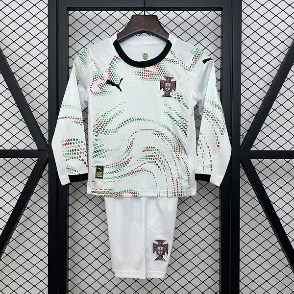 Kit Criança Portugal 2025/26 Alternativa