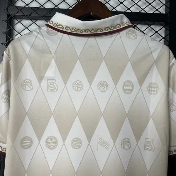 Camisola Bayern Munich Special Edition I 2025/26 - Vista 2